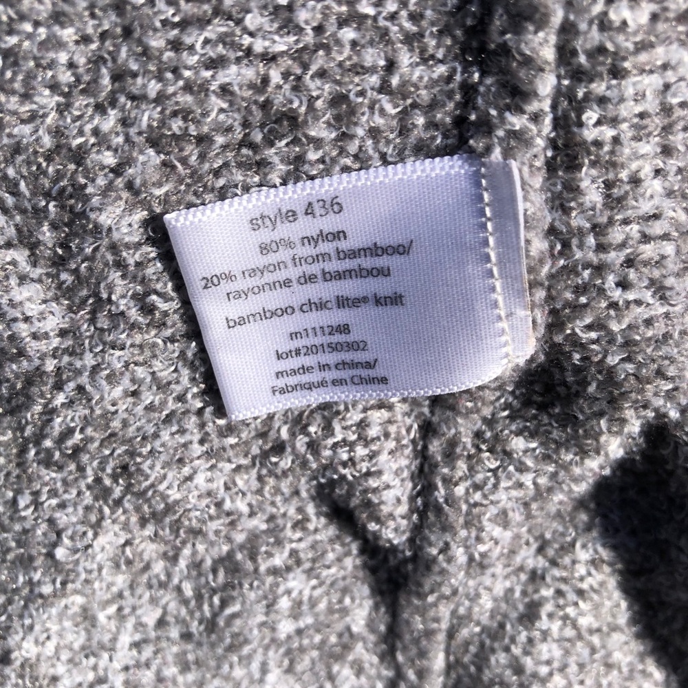 Barefoot Dreams cardigan size S/M - Picture 7 of 7